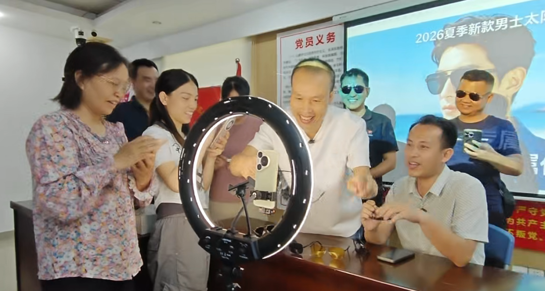 创业起航|2026年海沧区新阳街道兴旺社区互联网营销师项目制培训班(第6期)圆满结业!(图5) 创业起航|2026年海沧区新阳街道兴旺社区互联网营销师项目制培训班(第6期)圆满结业!(图5)