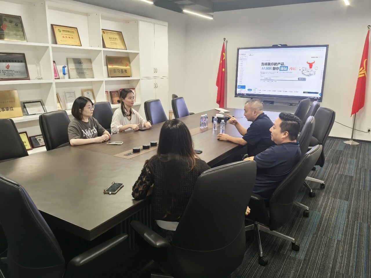 【学员走访】一朵马兰花唤醒一片花海： 从失业到创业再到带动40多人就业(图6)