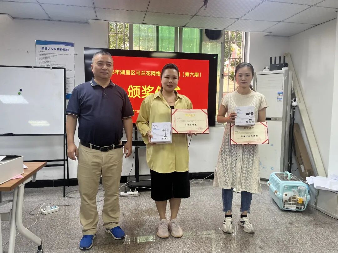 【学员走访】台商老板的一个决定，让酒厂员工集体 "上网"：一朵马兰花，开进了金门皇家酒厂(图7)